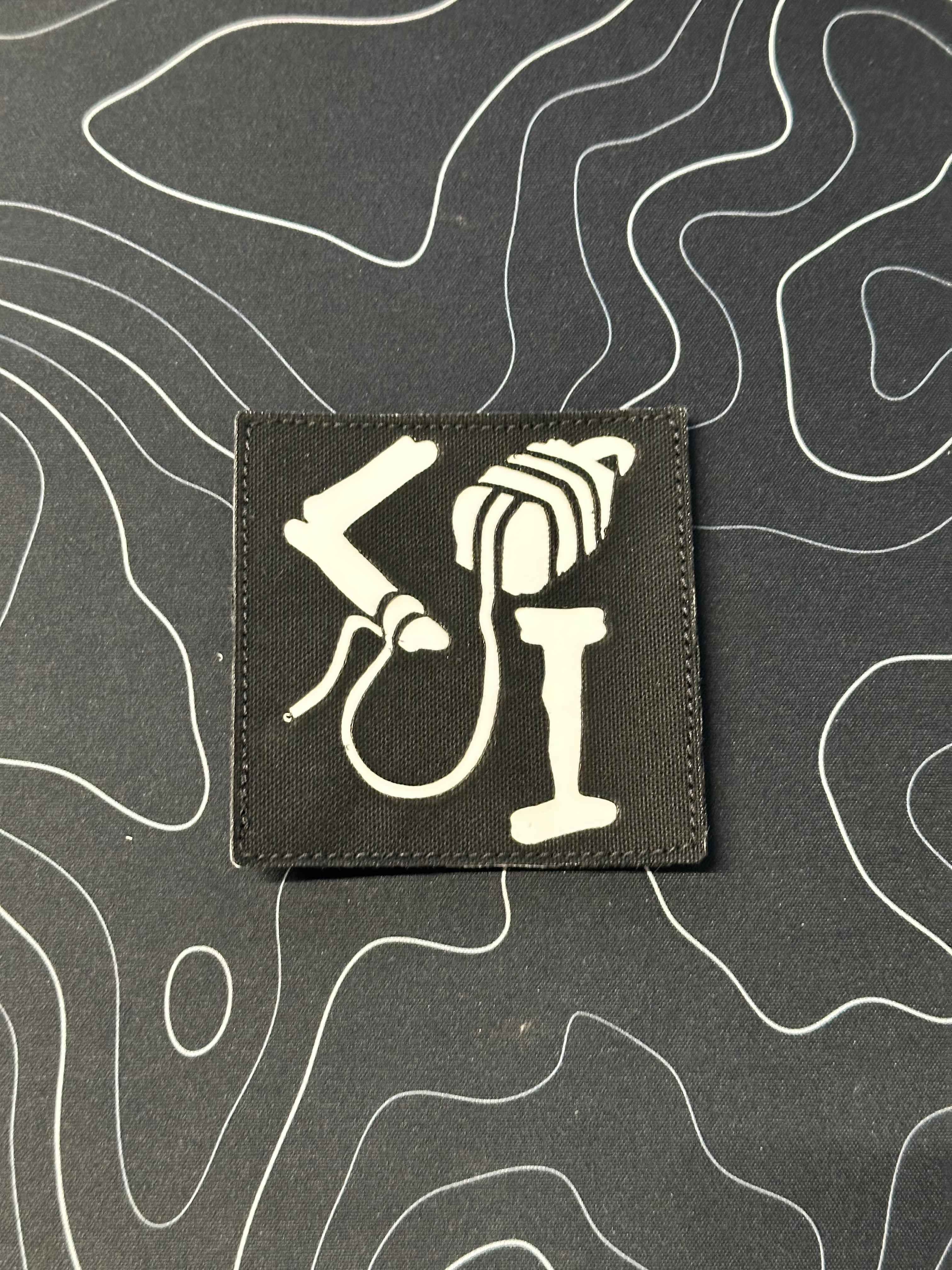 Toppa Tattica Riflettente 'Occhi Di Gatto' | Morale Patch Ricamata Con Fissaggio A Strappo Per Abbigliamento E Zaini (Marrone)