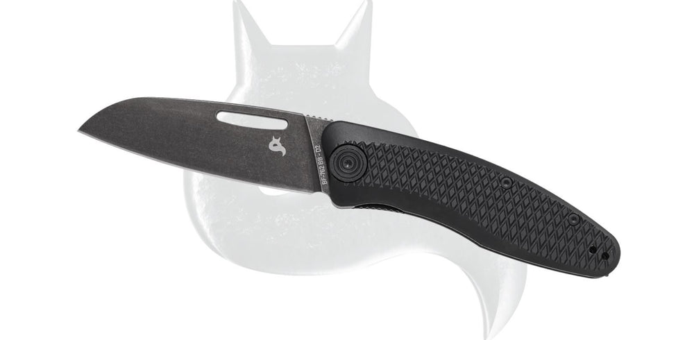 Black Fox - Feresa Black by Grigorii Matveev