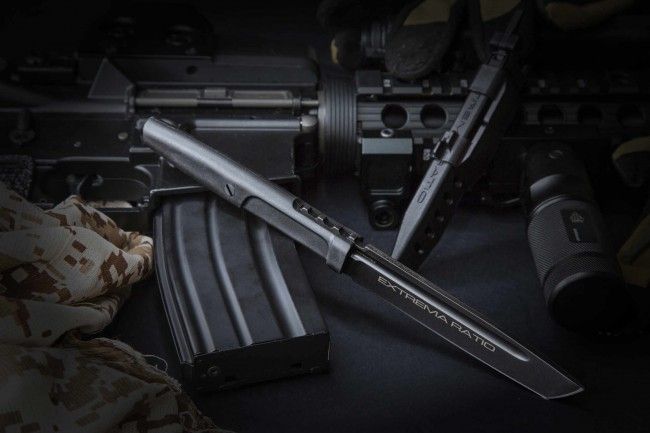 Extrema Ratio Mamba Black