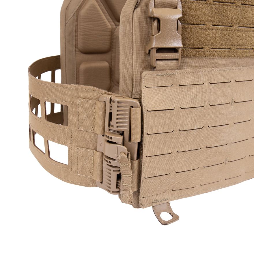 Warrior Laser Cut LPC V2 Low Profile Plate Carrier with Ladder Sides and DFP Kangaroo Pouch with Triple 5.56 Inserts