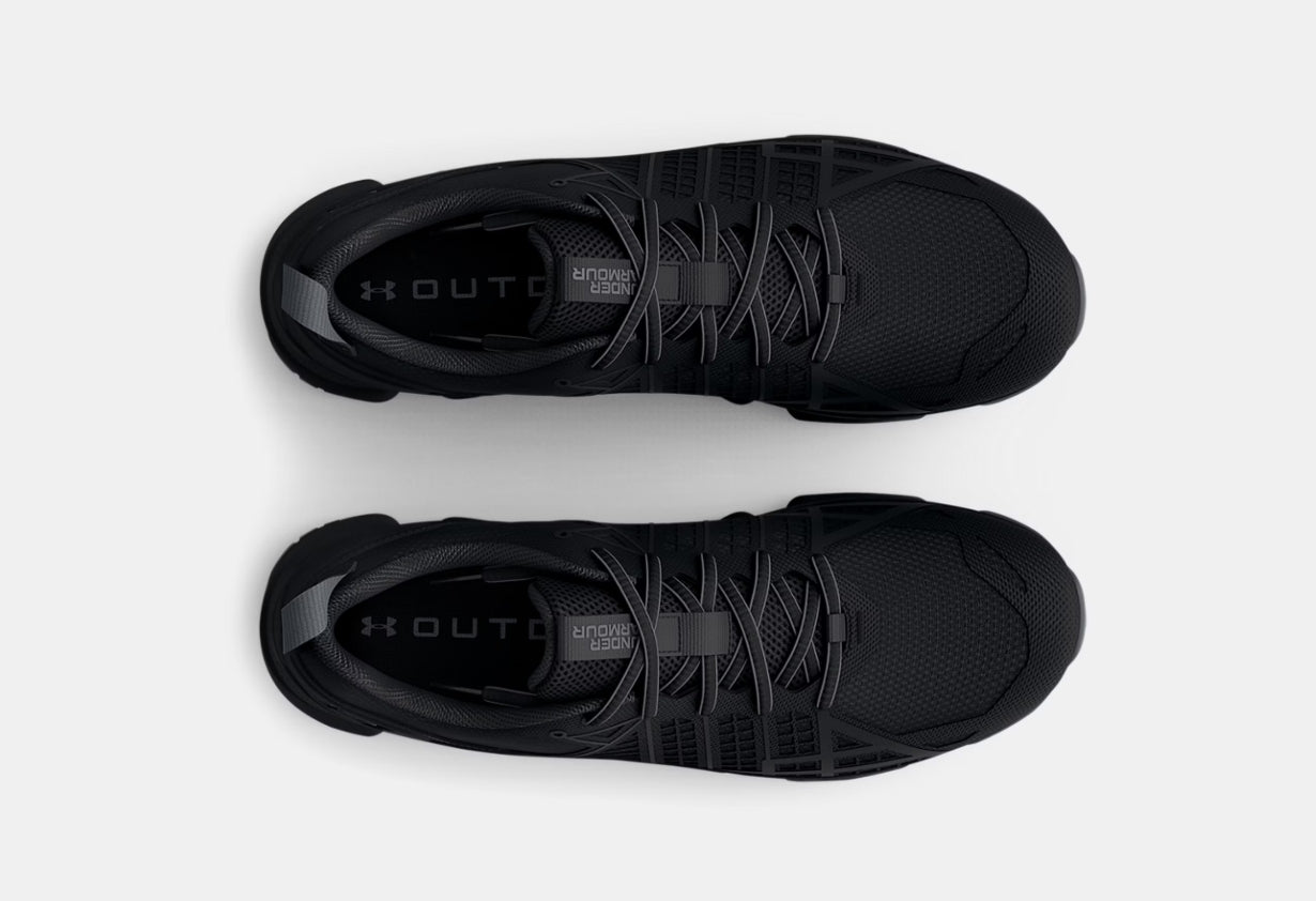 Under Armour® - UA Micro G® Strikefast - Black