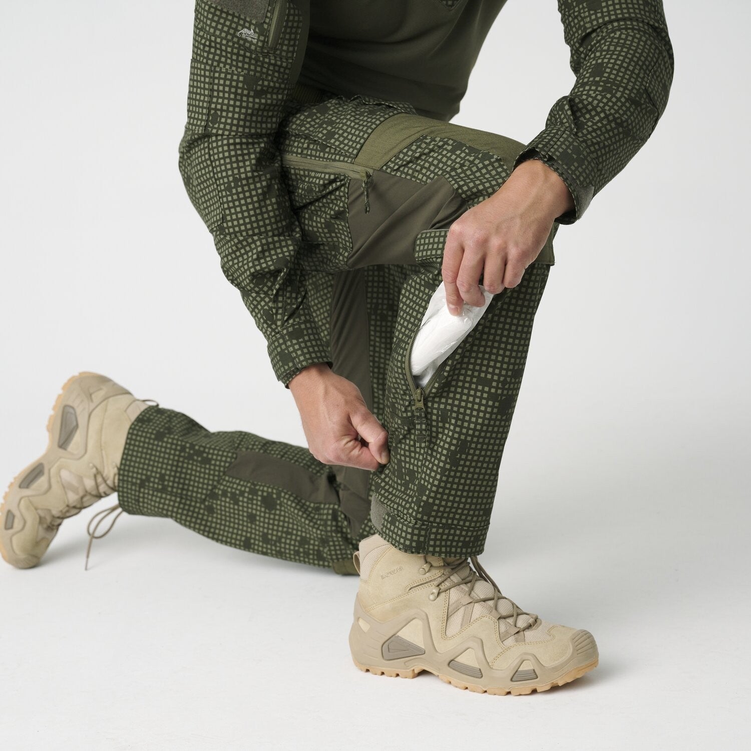 MCDU Pants - Desert Night Camo / Olive Green