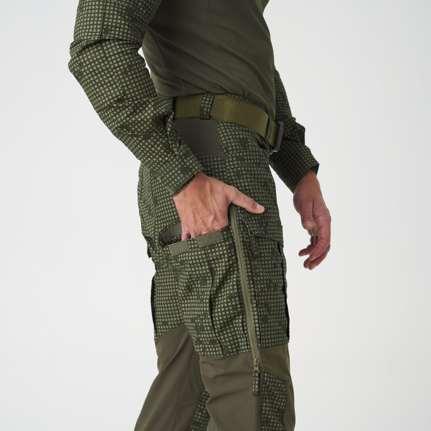 MCDU Pants - Desert Night Camo / Olive Green