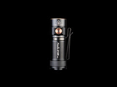 Fenix - E18R V2.0 - 1200 Lumen