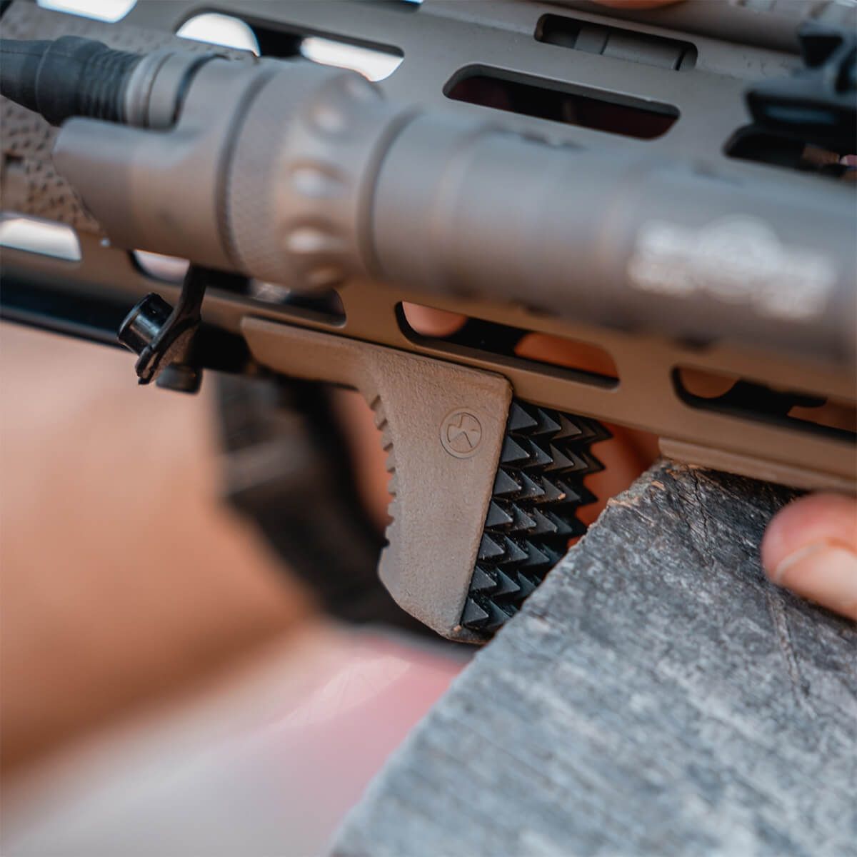 Magpul® Barricade Stop – M-LOK® - Flat Dark Earth